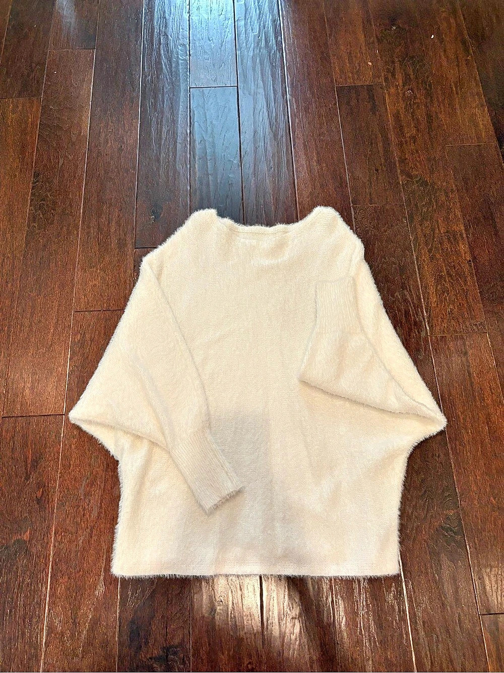 TEMU Ivory Fuzzy Crew Neck Sweater – Cozy Soft Knit Pullover